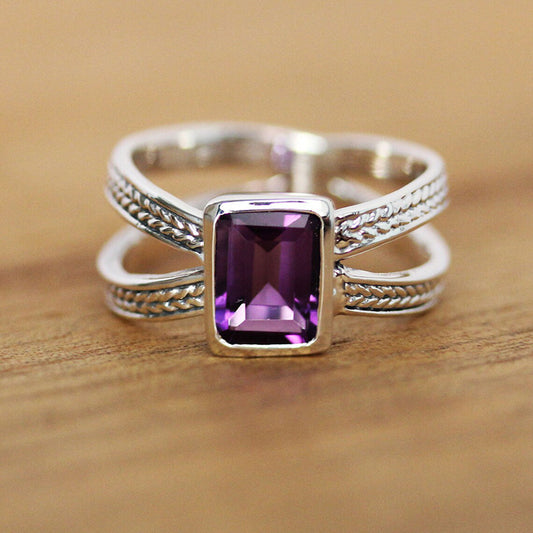 Sophisticated Cross-Design Textured Cable-Knit Ring For Women